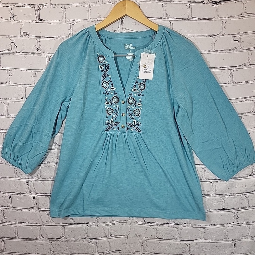 Croft & Barrow Embroidered Henley Tops Womens Small Lot of 3 Blue White Pink New - Picture 2 of 15